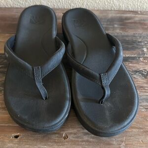 Women’s Reef Cushion Cloud flip flops